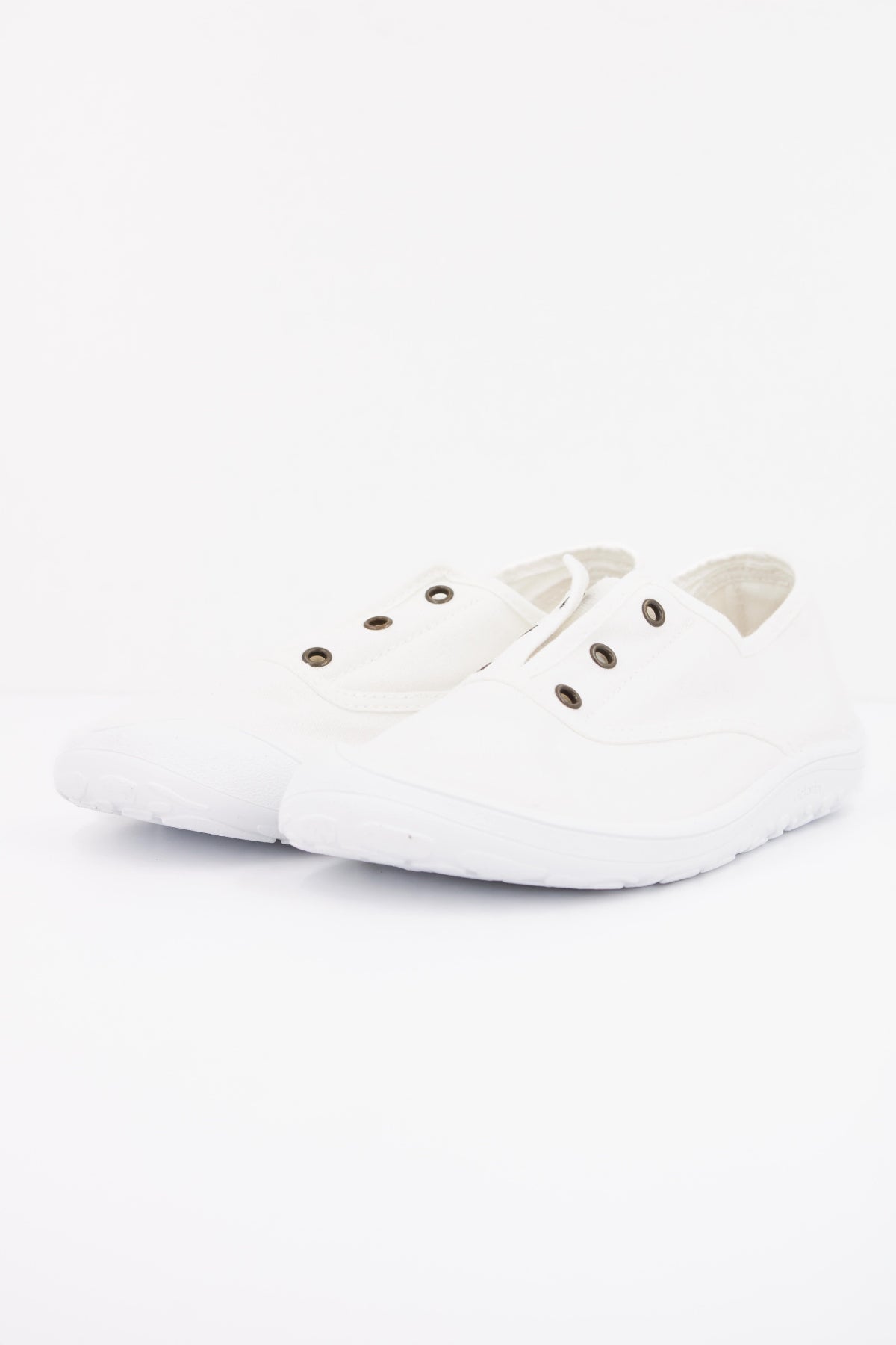 VICTORIA BOSCO BAREFOOT en color BLANCO  (2)