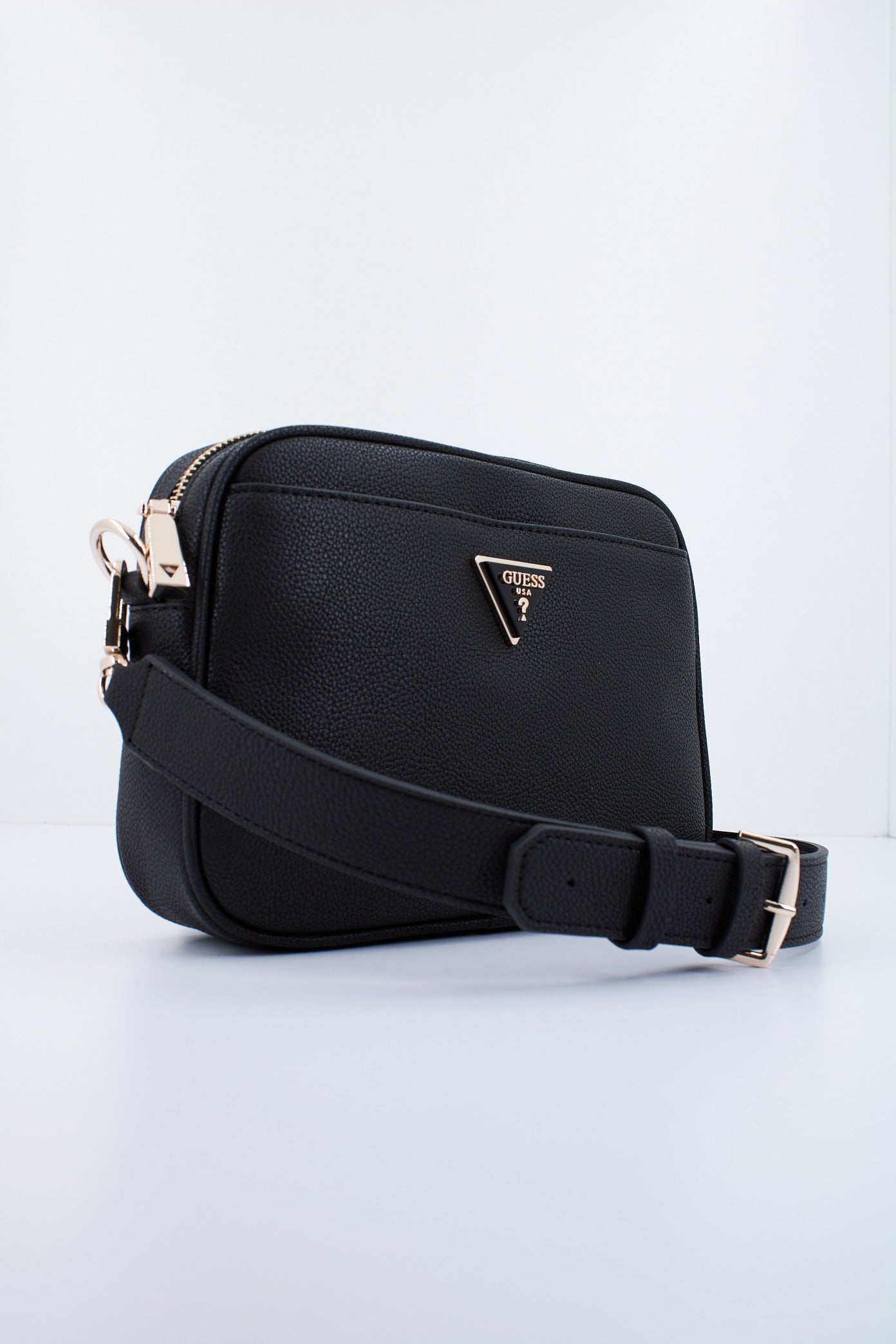 GUESS MERIDIAN CAMERA BAG en color BLA  (3)