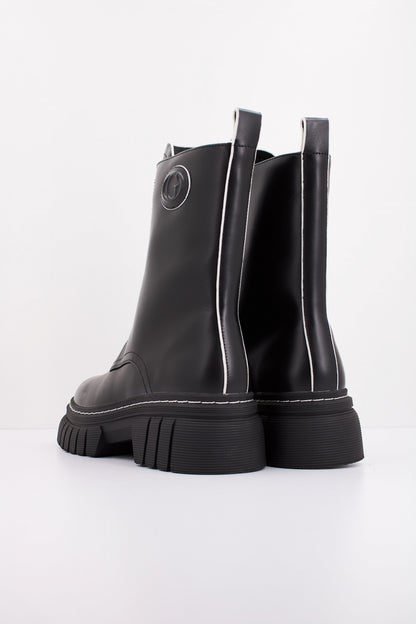 GUESS ANNIA en color BLACK  (4)