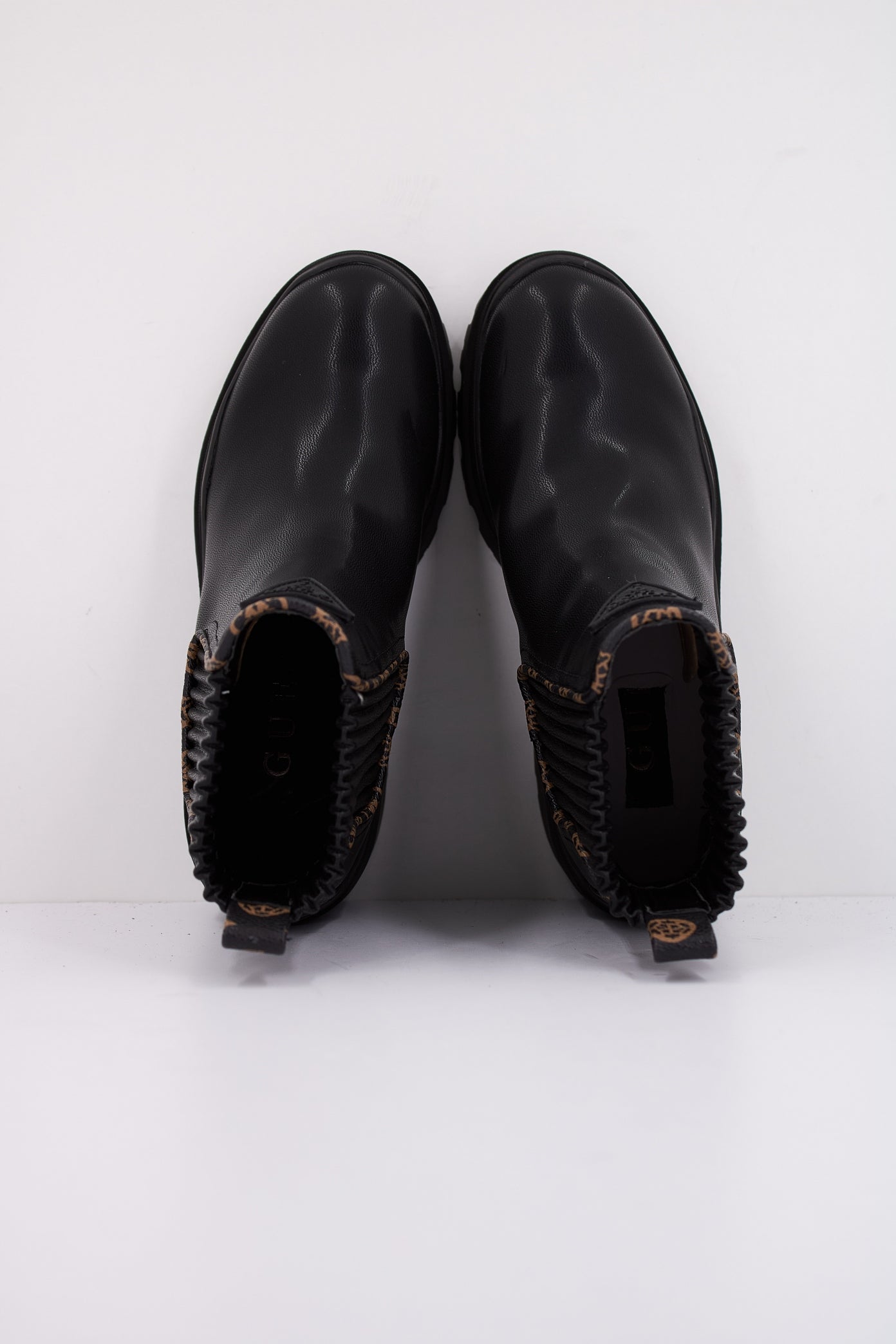 GUESS FLFYTT ELE en color BLACK  (3)