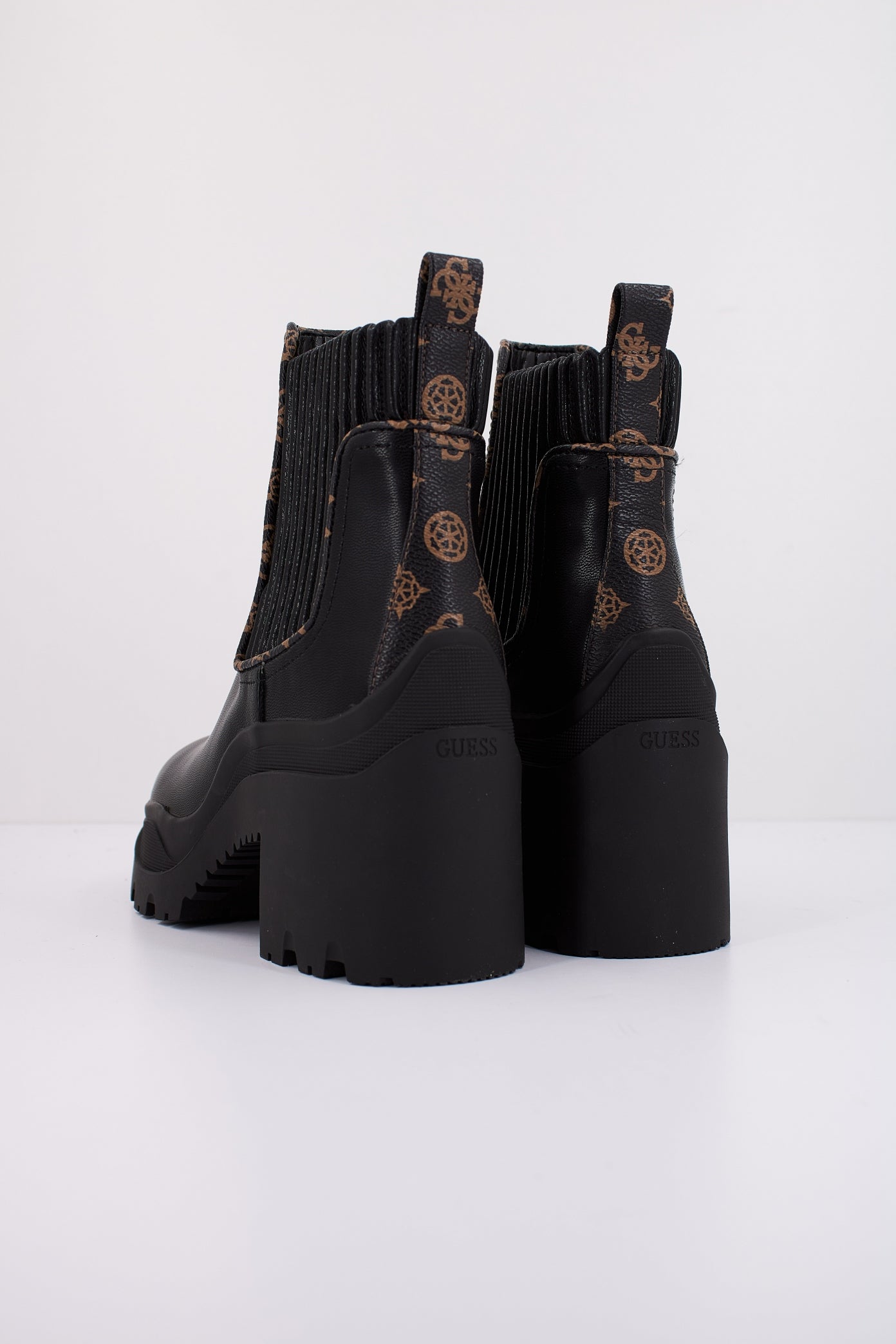 GUESS FLFYTT ELE en color BLACK  (4)