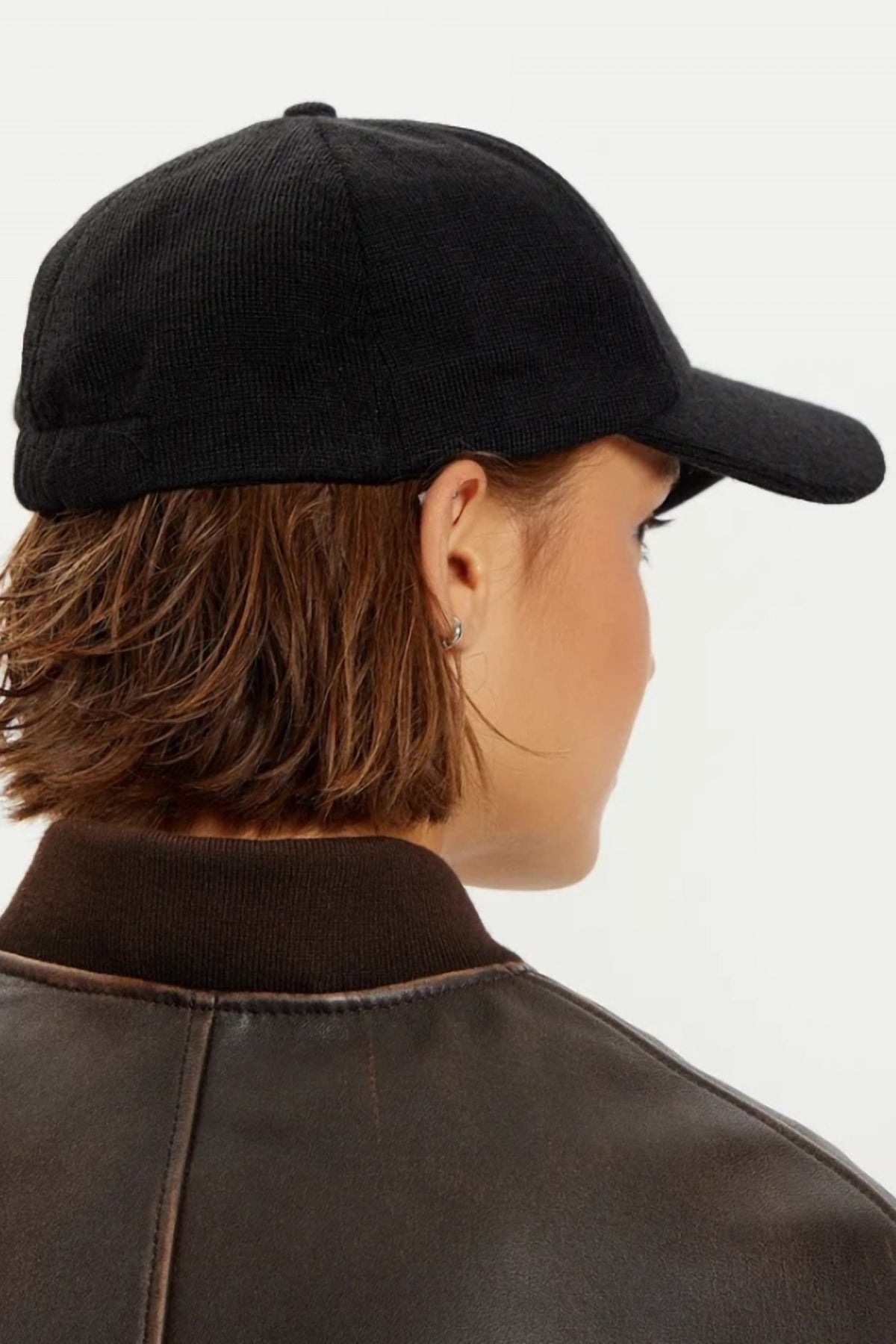 GUESS BASEBALL CAP en color BLA  (4)