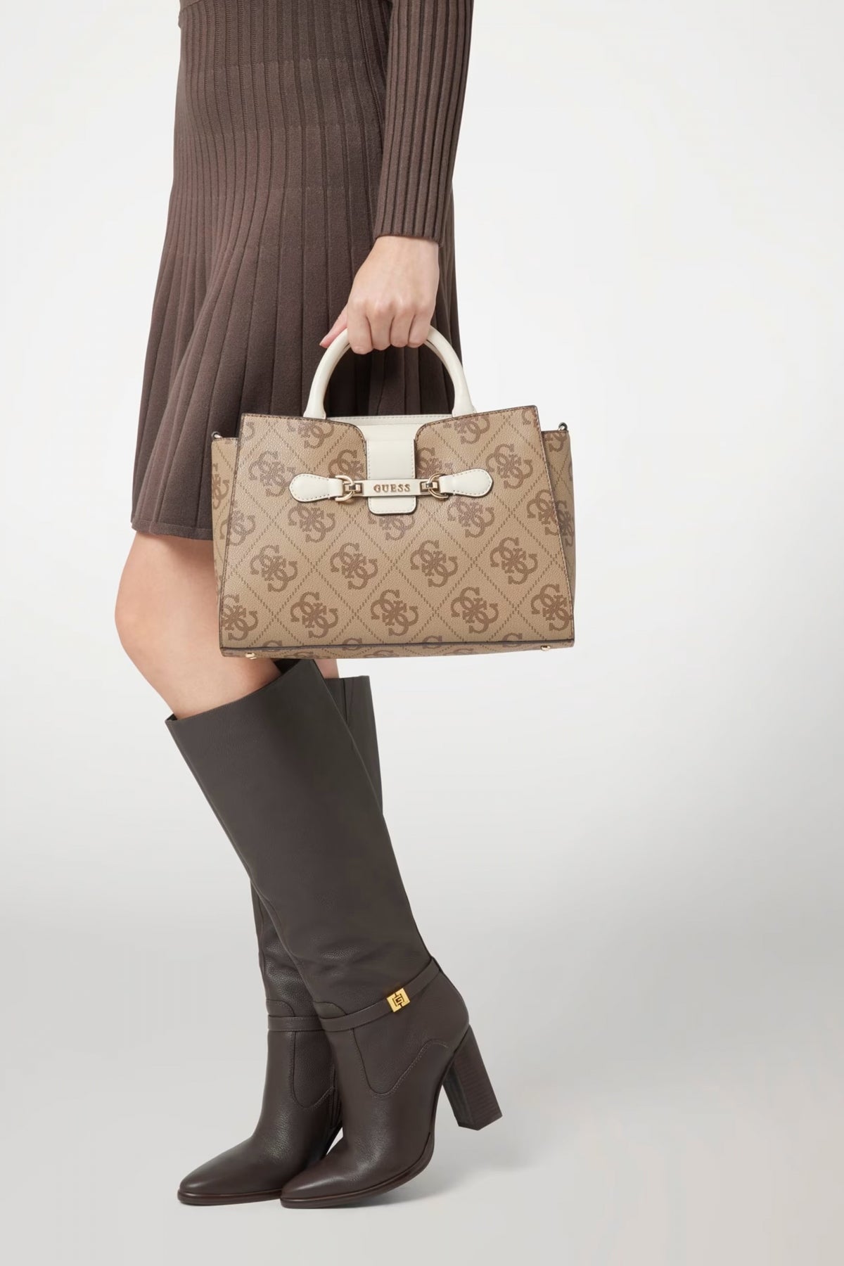 GUESS NOLANA NOELTOTE en color LAN  (5)