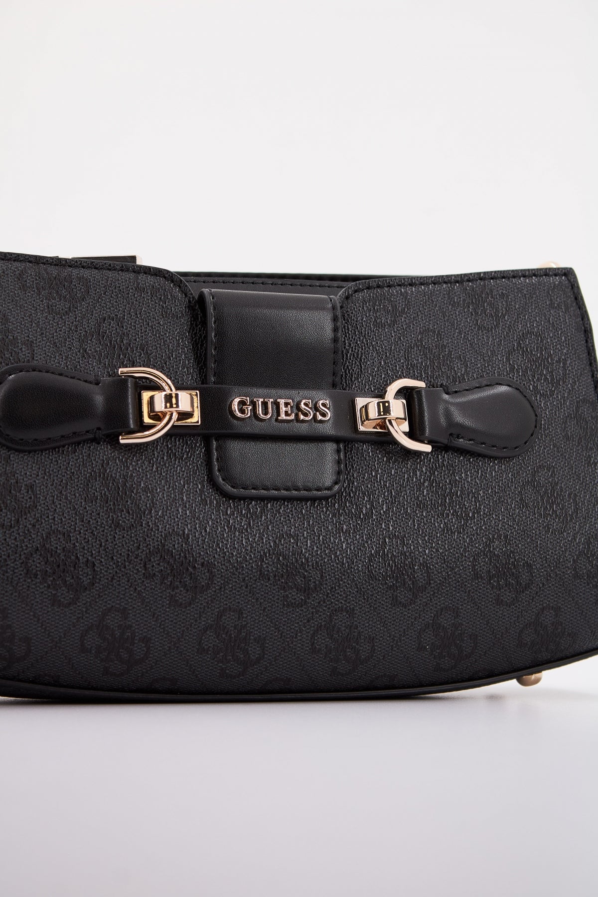 GUESS NOLANA CROSSBODY TOP en color CLO  (4)