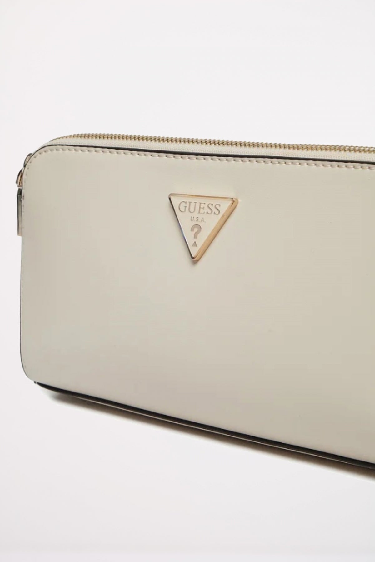 GUESS HWVG  en color BON  (3)