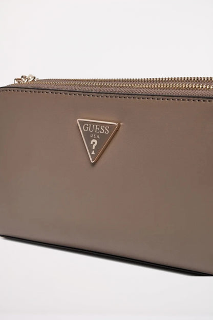 GUESS HWVG  en color DRT  (3)