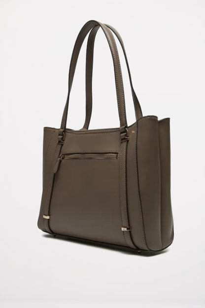 GUESS HWVG  en color DRT  (2)