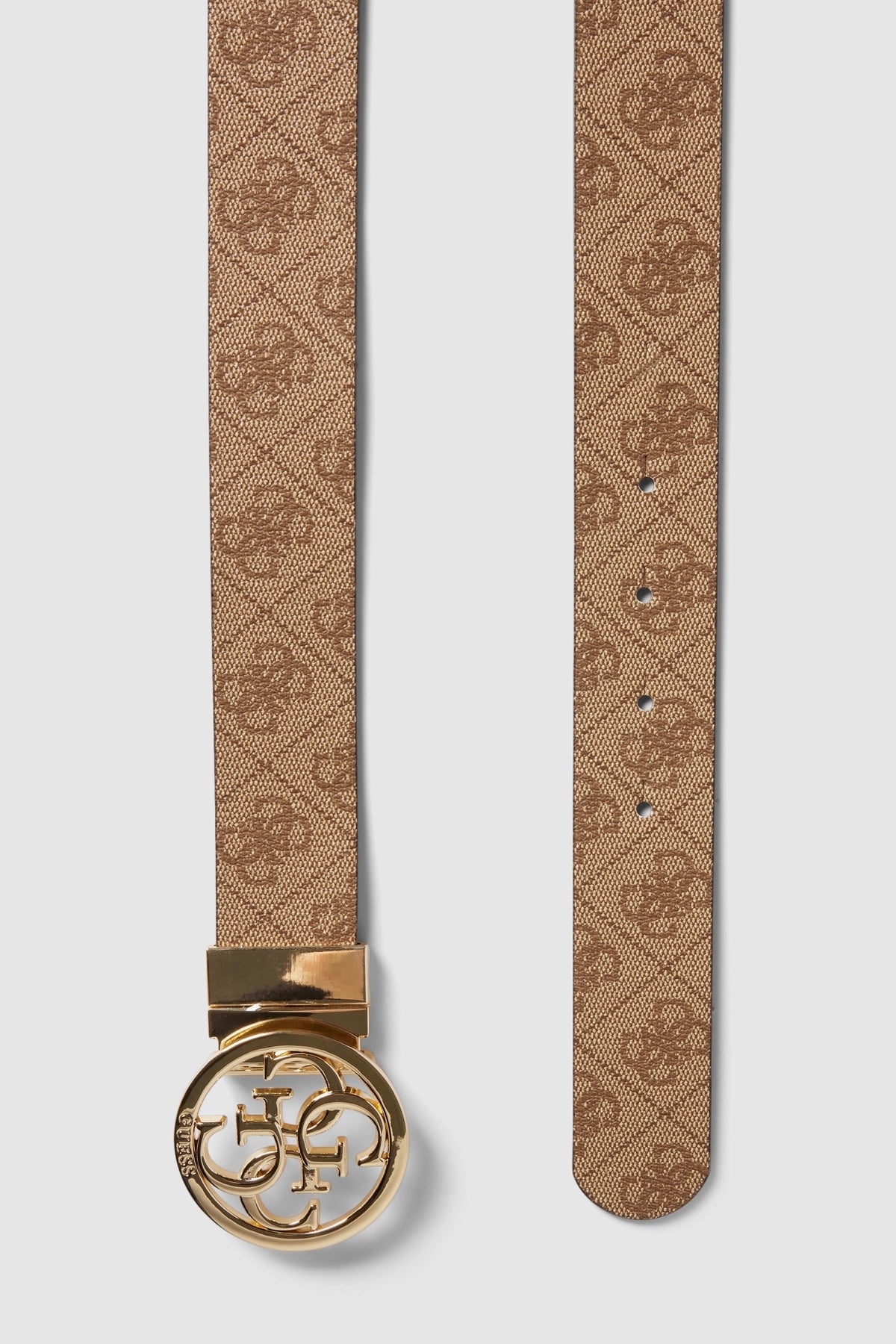 GUESS NOELLE ADJ PA en color LTL  (2)