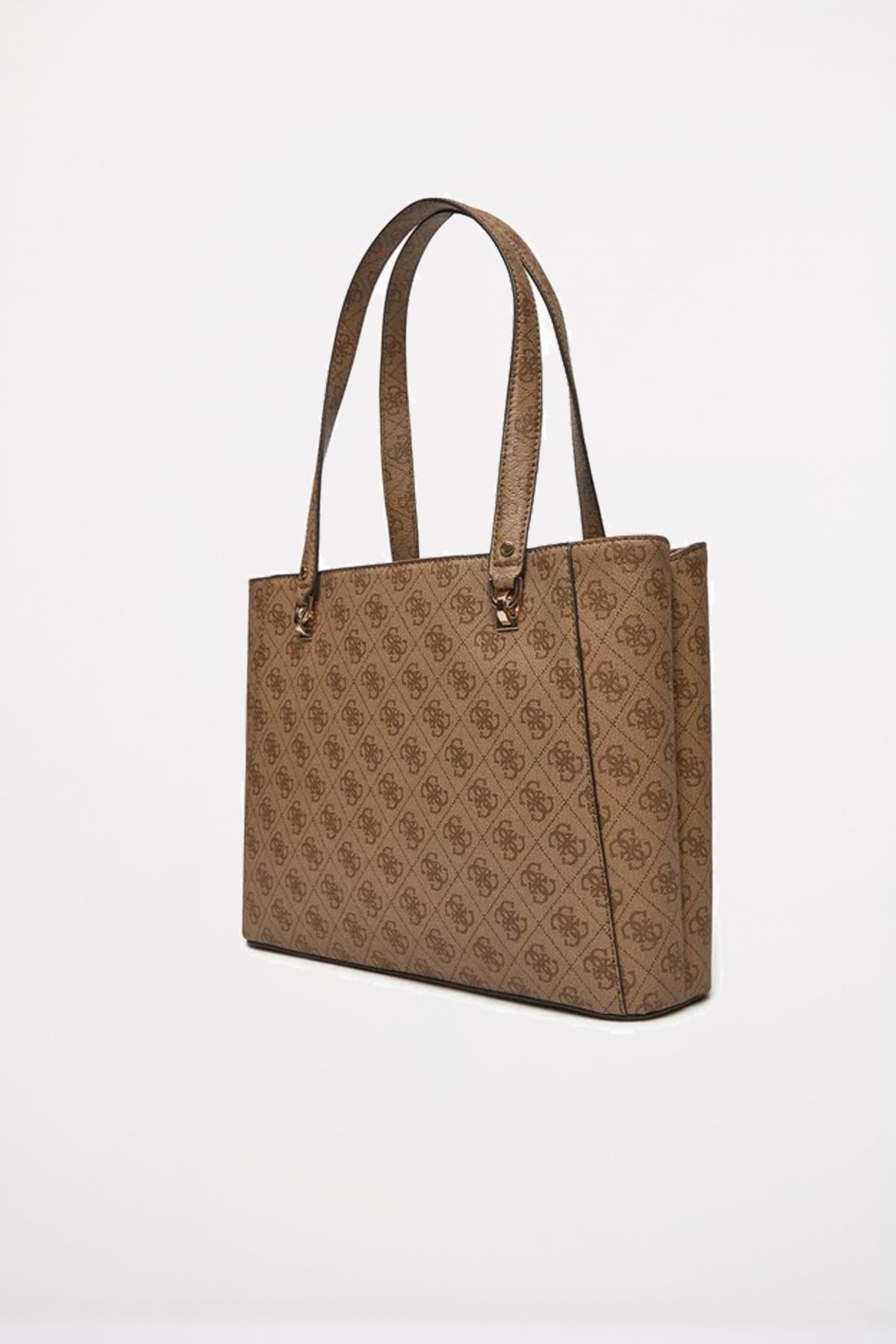 GUESS ORLINA LOGO NOEL en color LGW  (2)