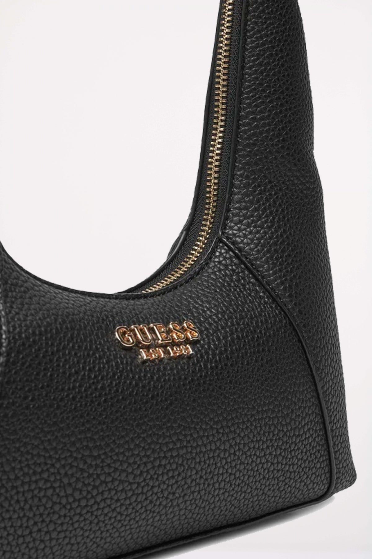 GUESS CALISTA en color BLA  (2)