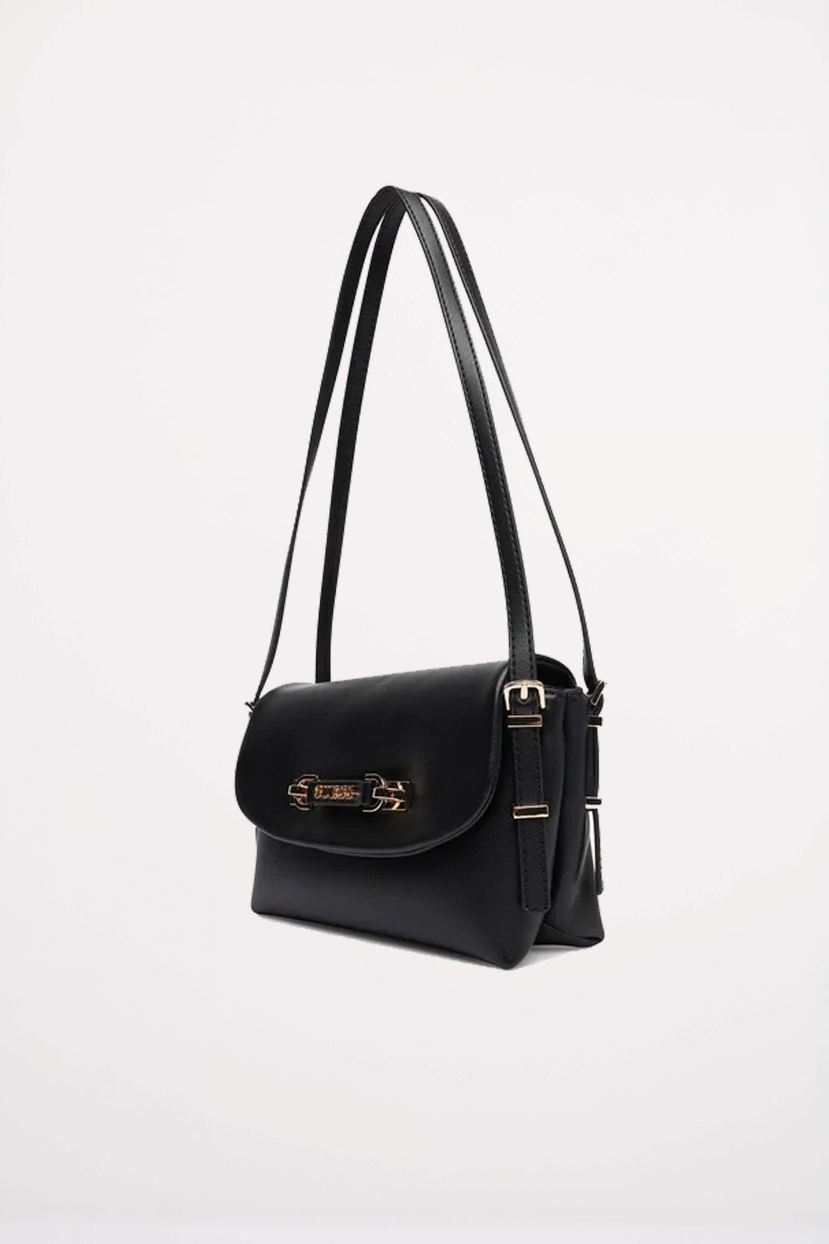 GUESS LEFIA en color BLA  (2)
