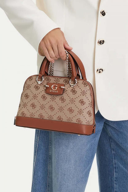 GUESS NEDA en color LTL  (4)