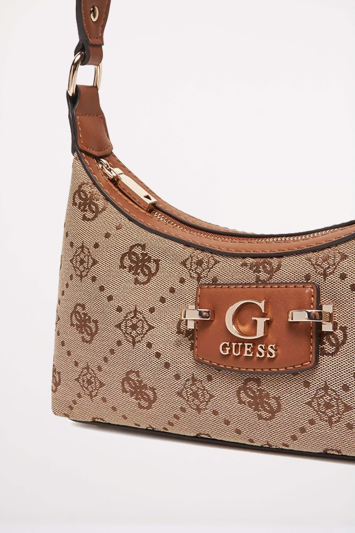 GUESS NEDA en color LTL  (2)