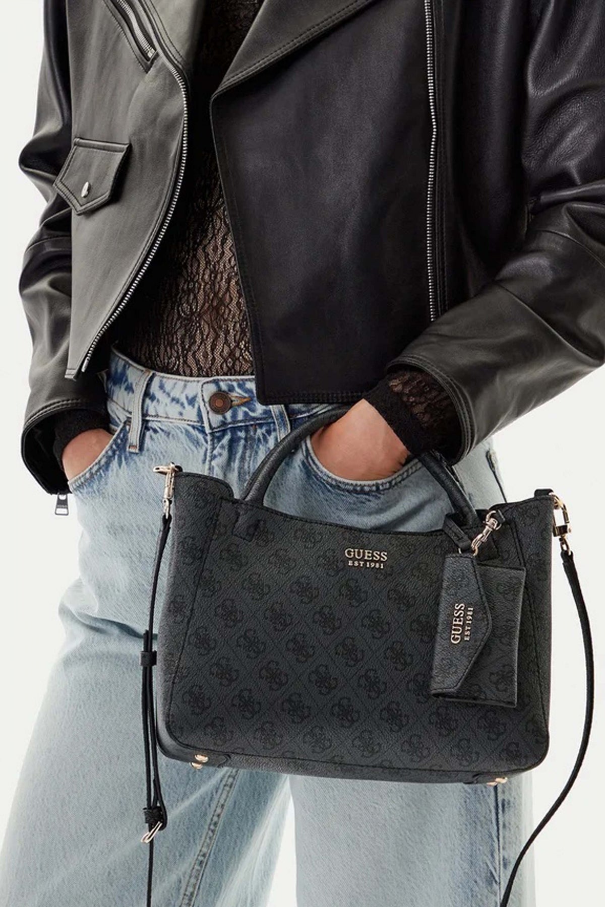 GUESS BRENTON en color CLO  (4)