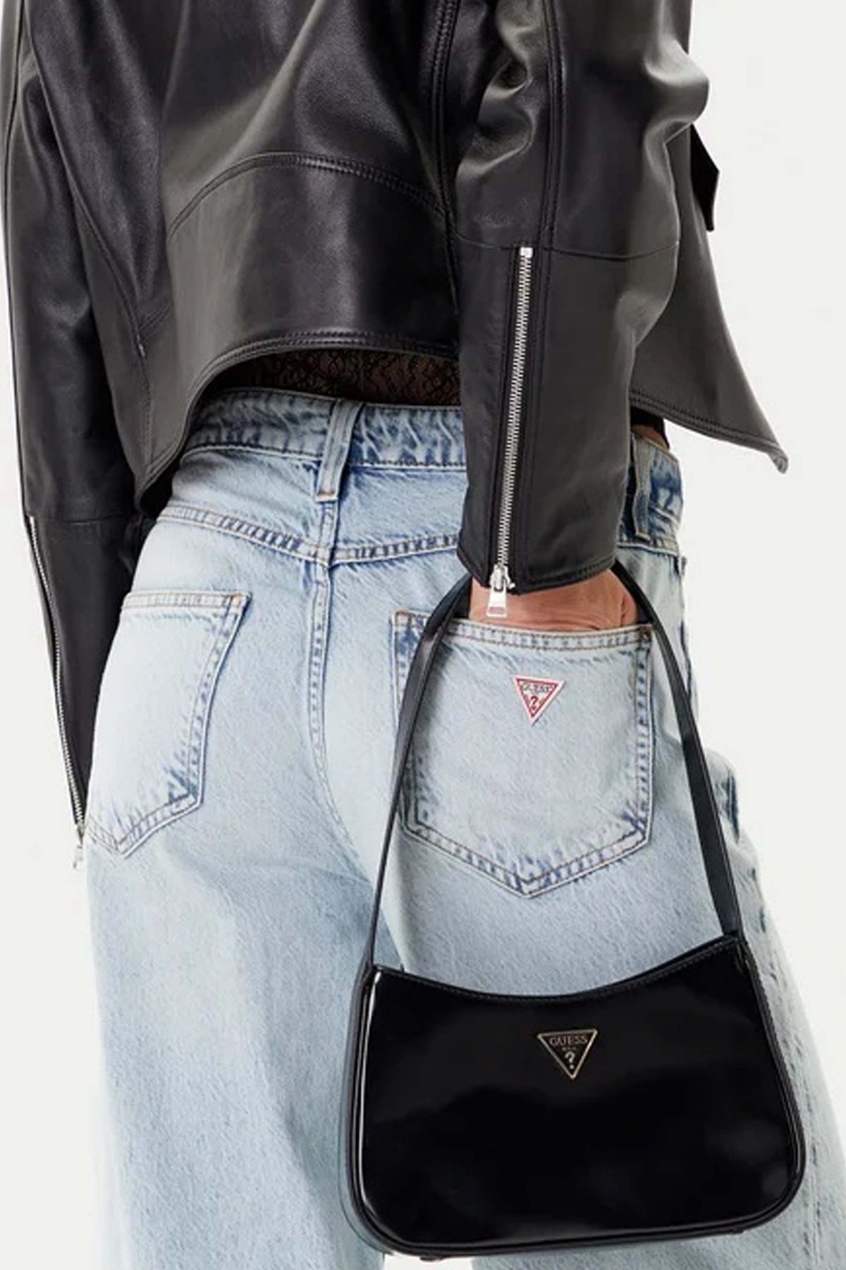 GUESS HWNY  SHOULDE en color BLA  (4)