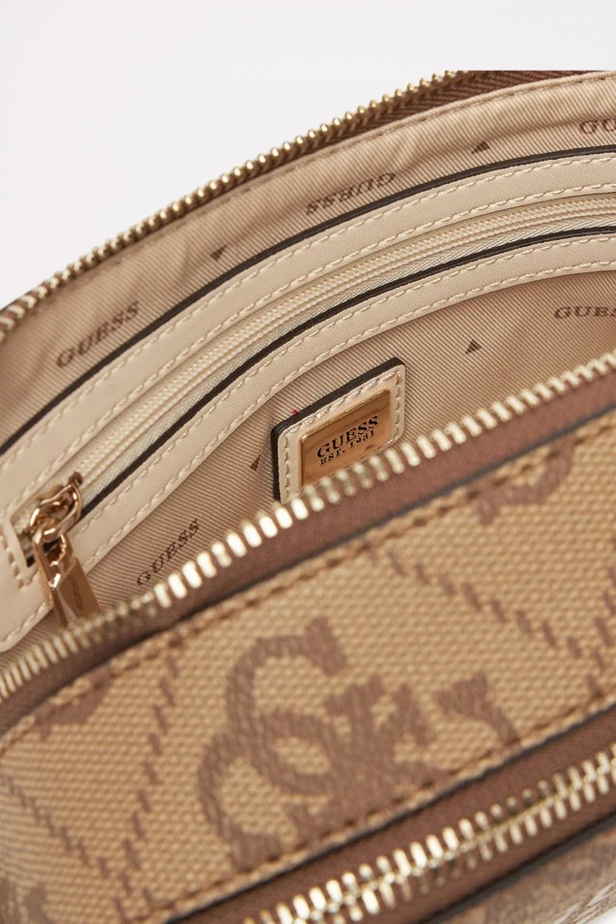 GUESS HWOS  en color LTL  (3)