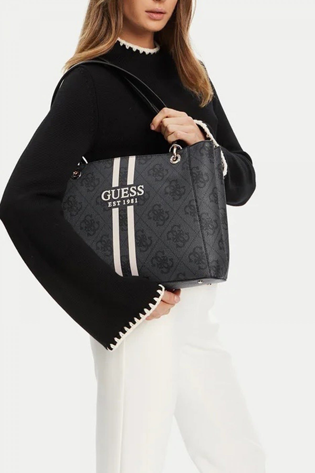 GUESS HWOS  en color CLO  (4)