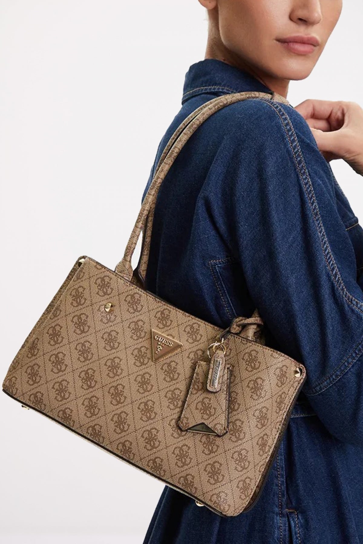 GUESS SATCHEL en color LTL  (4)