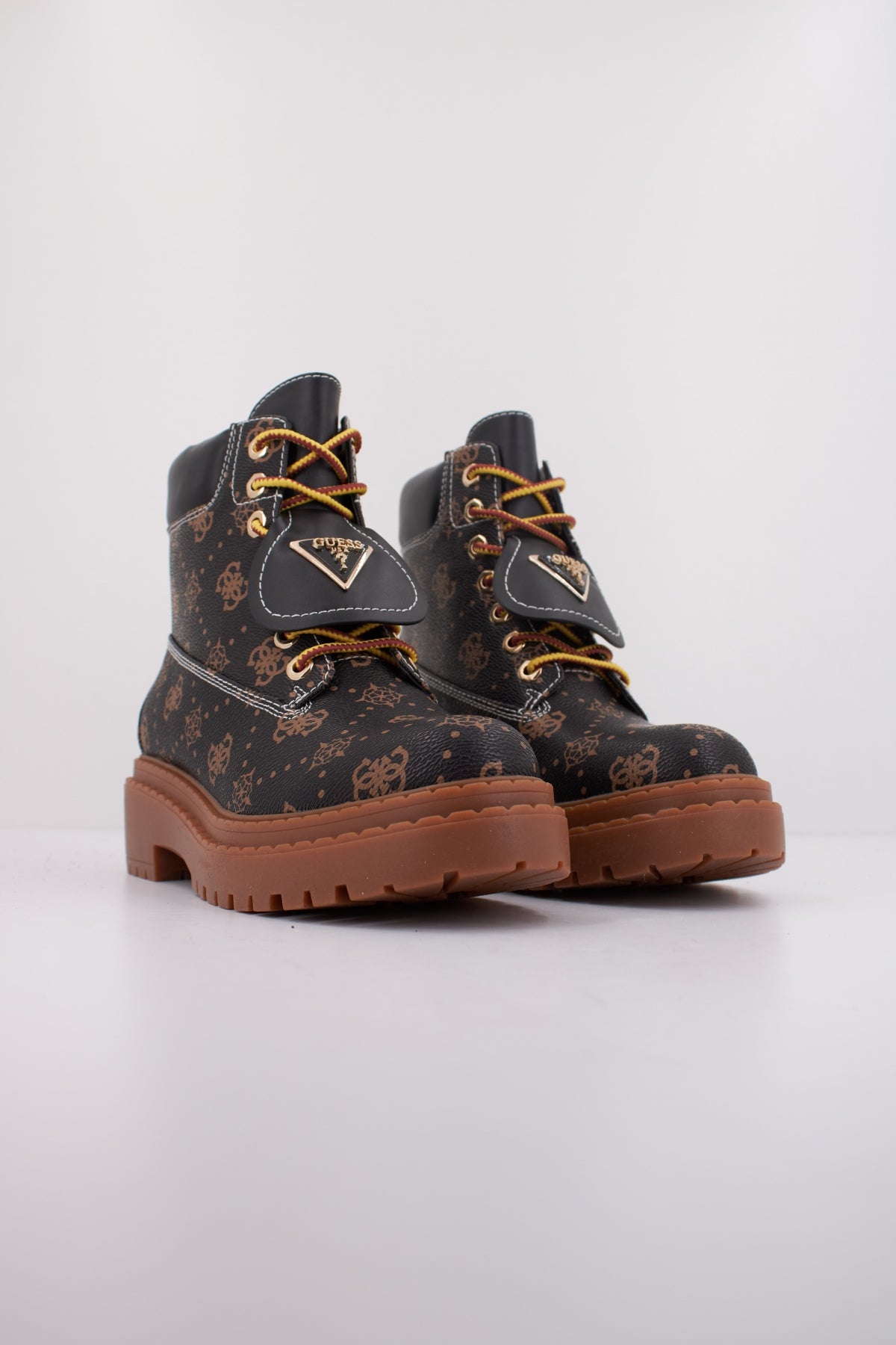 GUESS FLTLVY FAL en color BLKBR  (2)