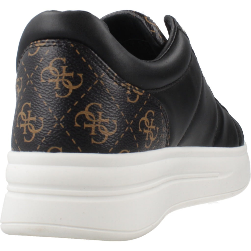 GUESS WELLI en color BLKBR  (3)