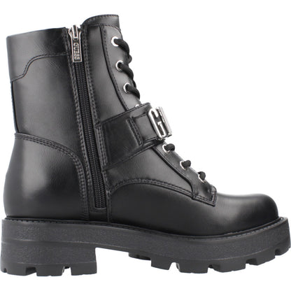 GUESS YANZY en color BLACK  (4)