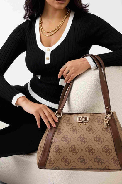 GUESS KARNILLA LOGO GFRIEN en color LGW  (4)