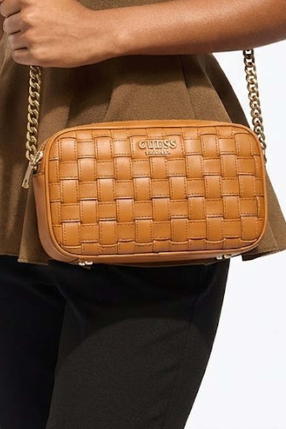 GUESS SANDY CAMERA CROSSBO en color CAR  (3)