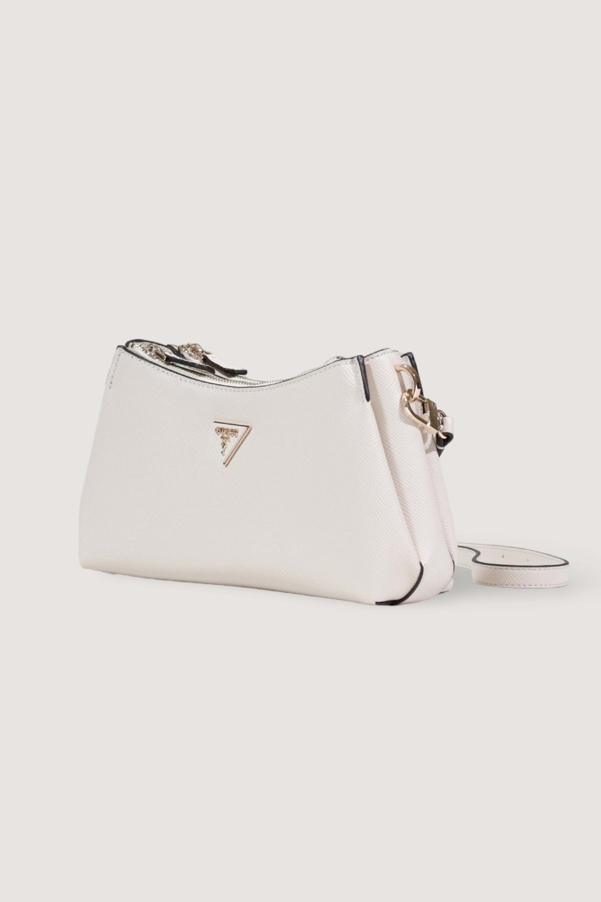 GUESS HWZG  en color BON  (3)
