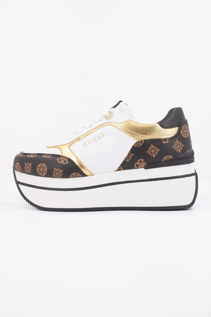 GUESS CAMRIO en color WHIBR  (1)