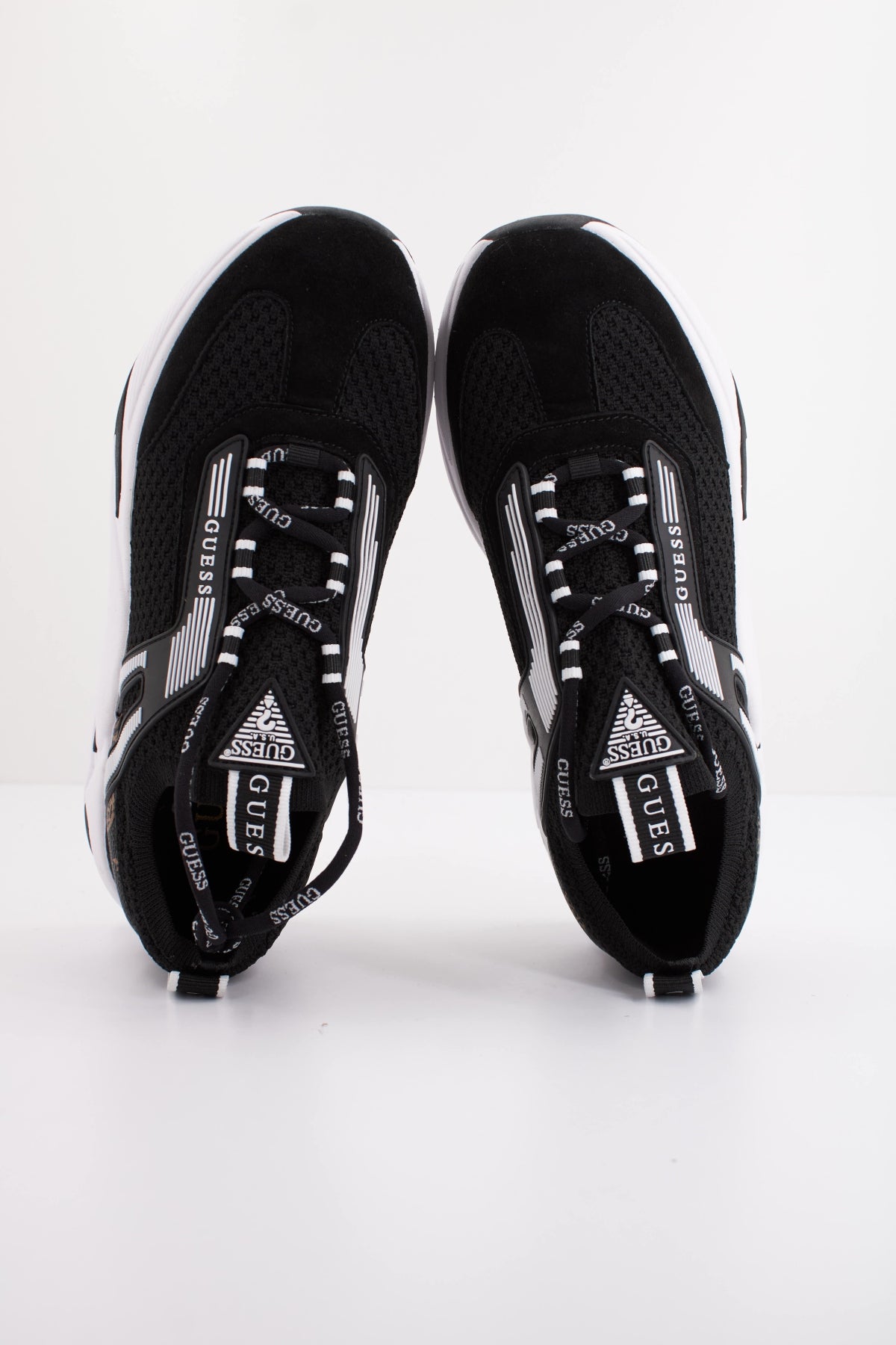 GUESS FLPGEN FAL en color BLACK  (3)