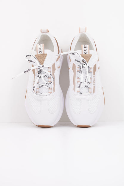 GUESS GENGA en color WHITE  (3)