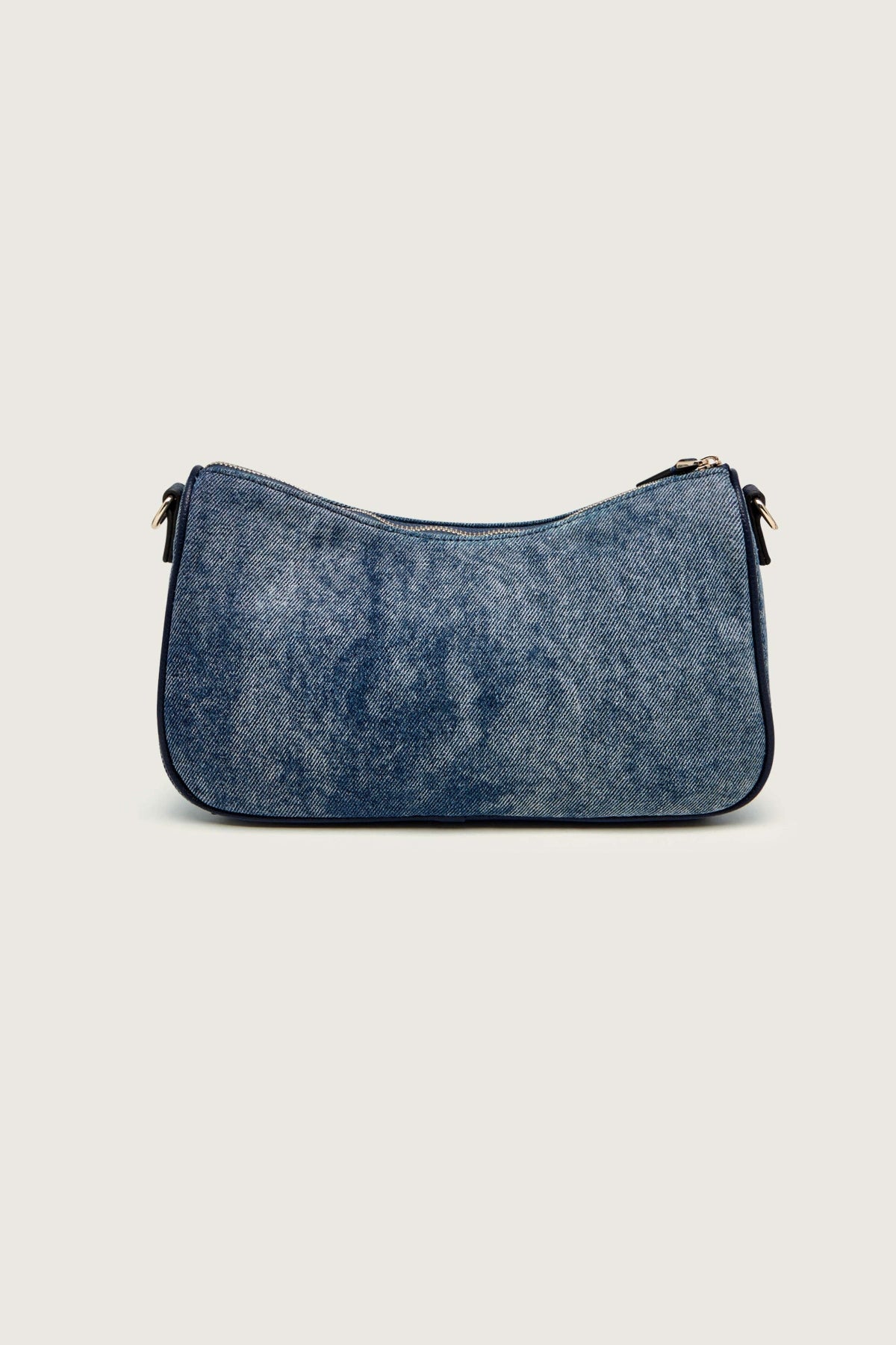GUESS  KASSIE CONVERTIBLE  en color DEN  (2)