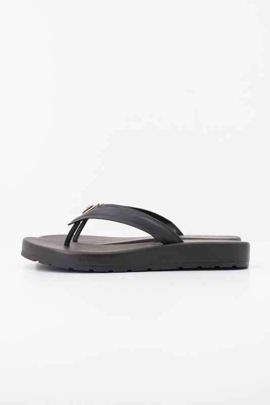 GUESS FLJCNY ELE en color BLACK  (1)