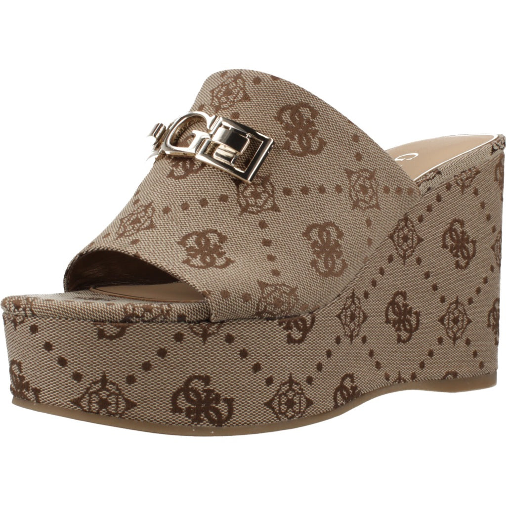 GUESS EVENZA en color MILK  (1)