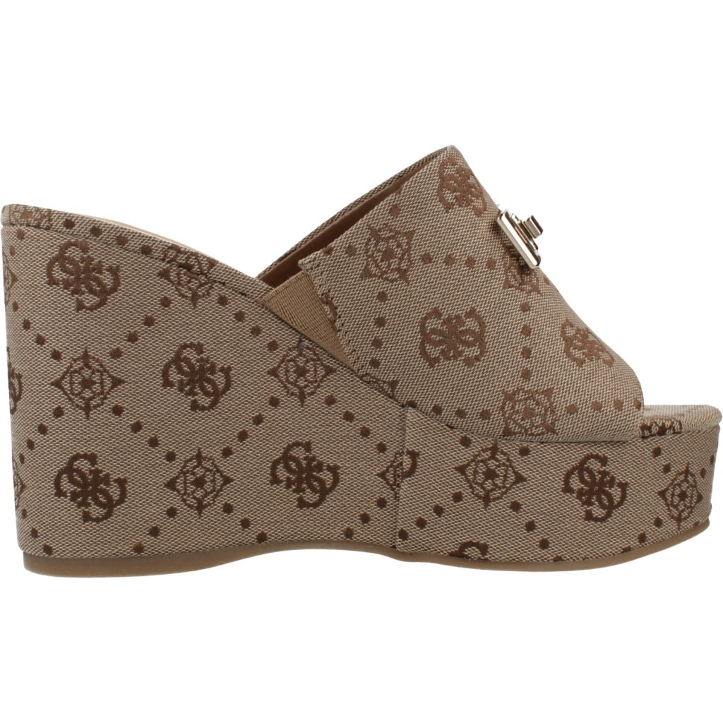 GUESS EVENZA en color MILK  (4)