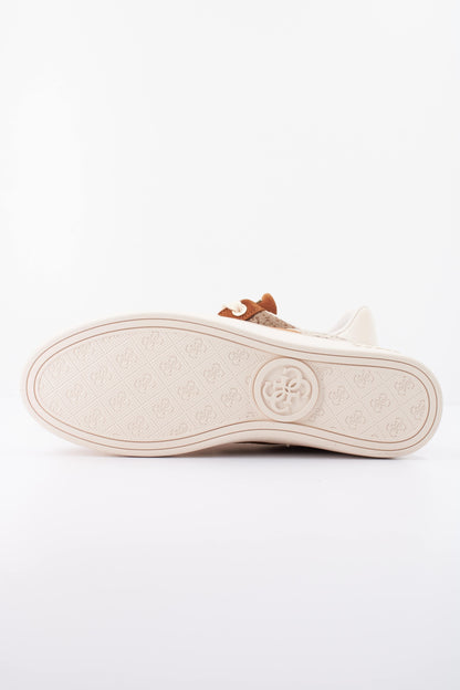 GUESS FLTBR FAL BARLIE en color BEIBR  (5)