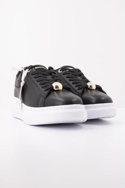 GUESS FLTFRE LEA FIREUP en color BLACK  (2)