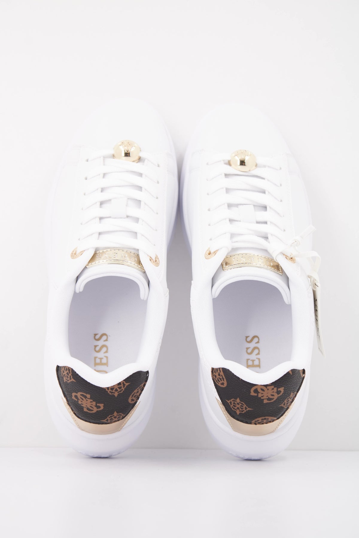 GUESS FLTFRE LEA FIREUP en color WHITE  (3)