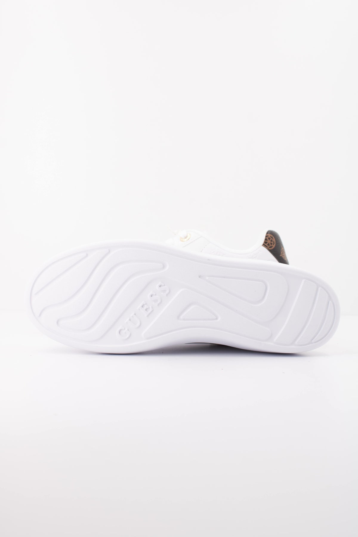 GUESS FLTFRE LEA FIREUP en color WHITE  (5)