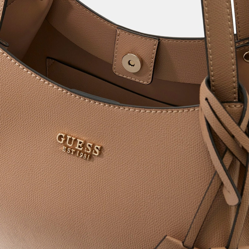 GUESS HWBG  AMORETT en color BEI  (5)