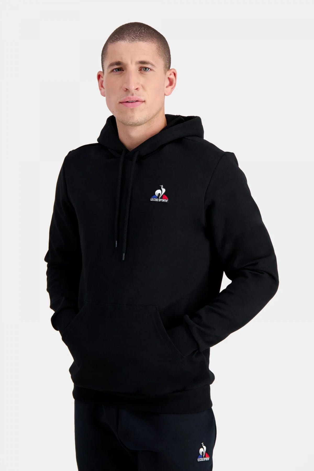 LE COQ SPORTIF ESS HOODY N en color BLACK  (1)