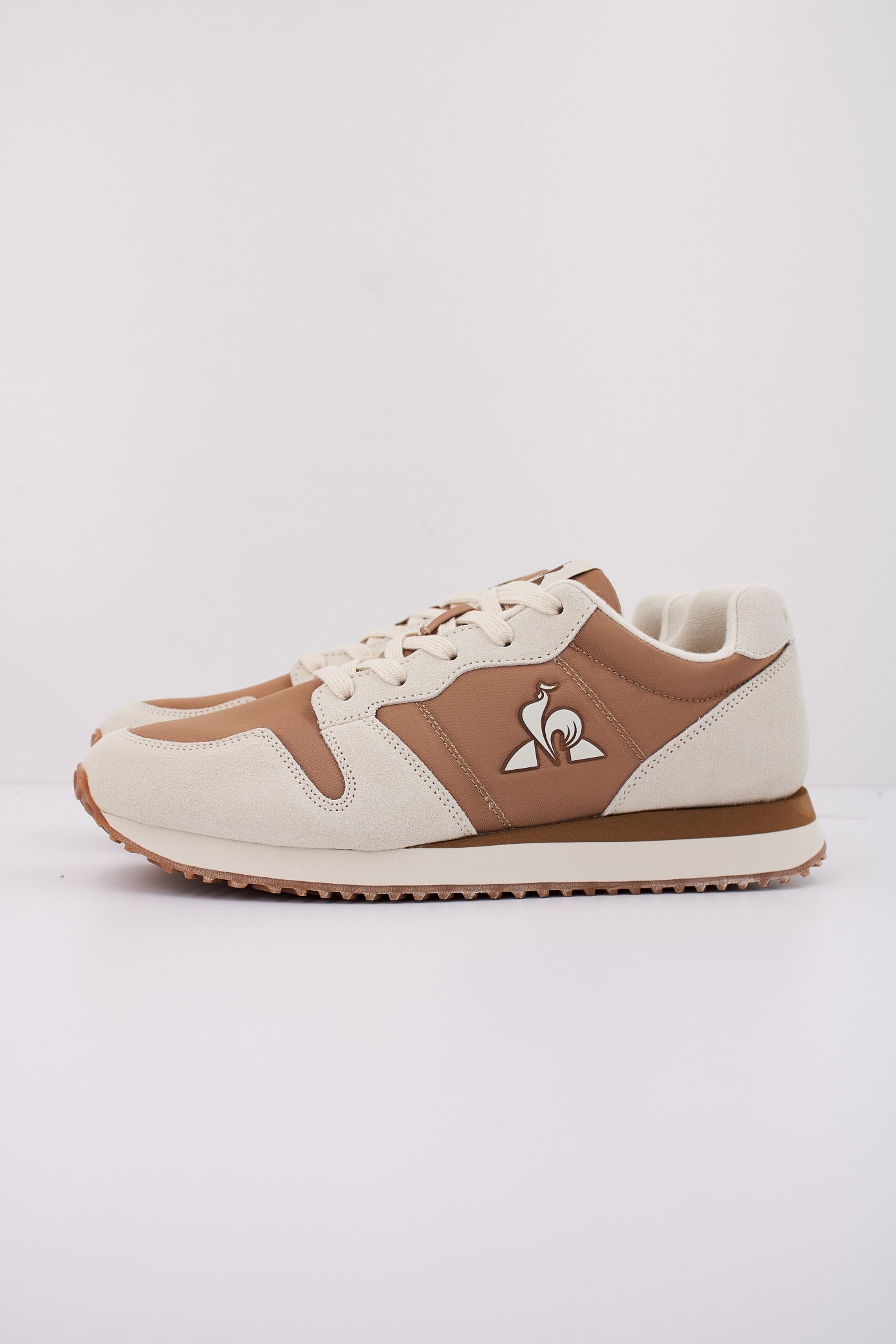LE COQ SPORTIF PLATINIUM_ en color BROWN  (1)