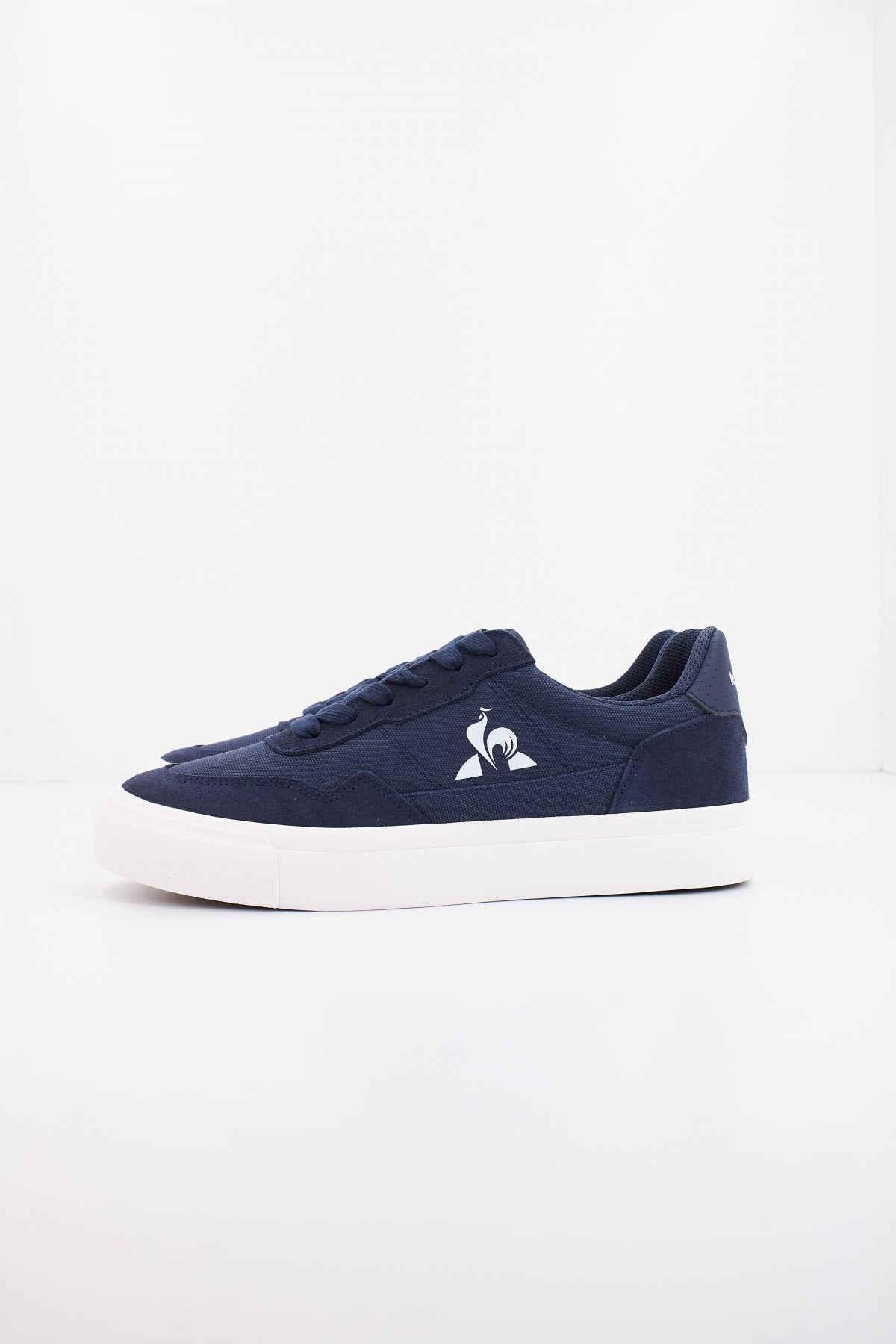 LE COQ SPORTIF LCS OLLIE en color BLWHT  (1)