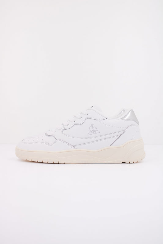 LE COQ SPORTIF LCS ALMA en color WHTSLVR  (1)