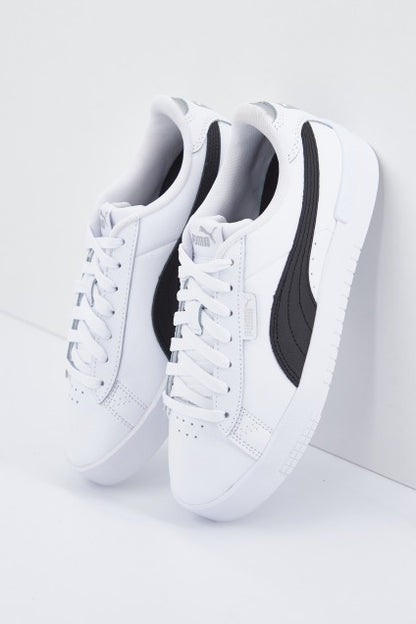 PUMA JADA RENEW en color WHTBLCK  (1)
