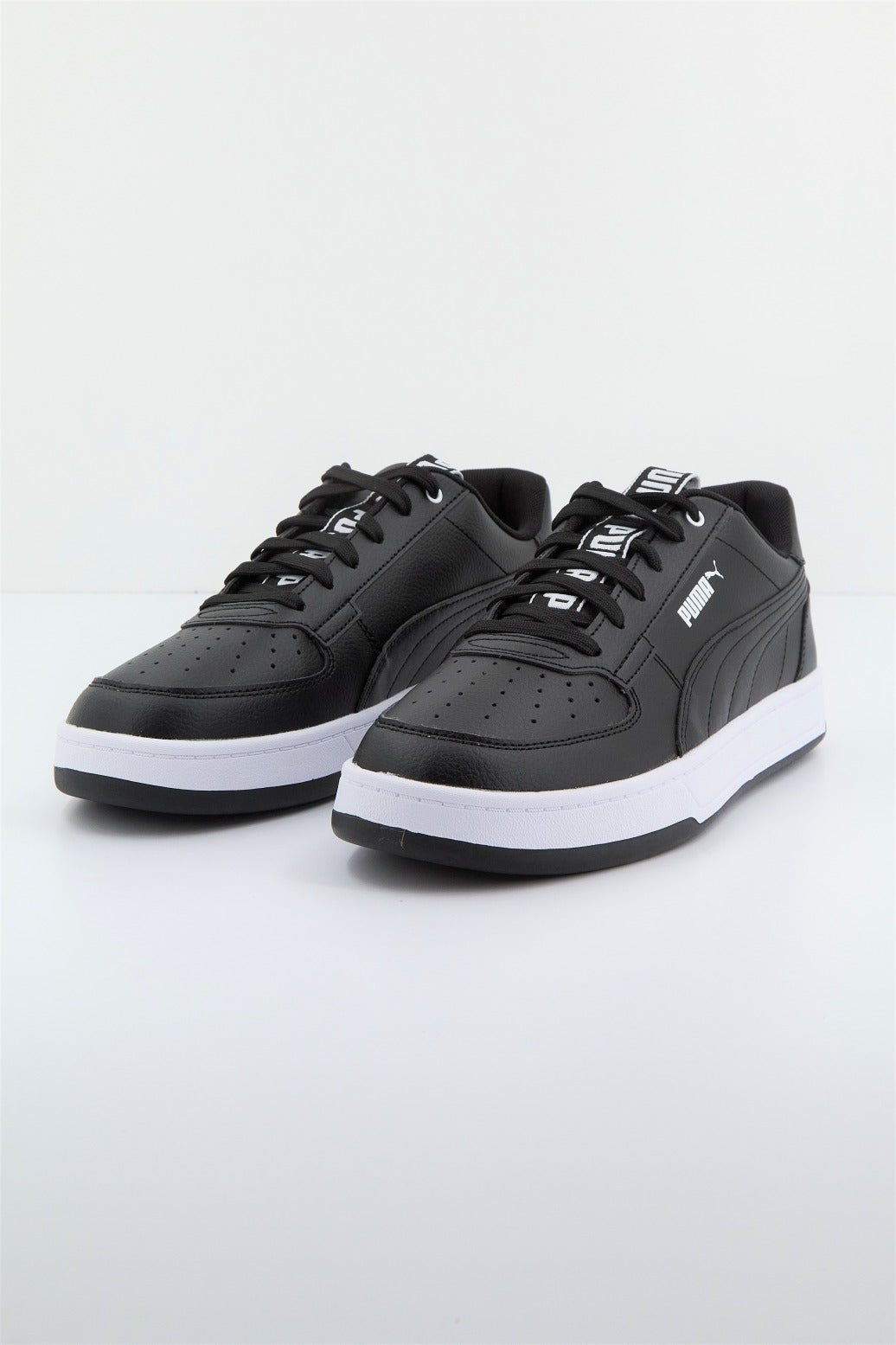 PUMA CAVEN . LOGOB en color BLACK  (1)