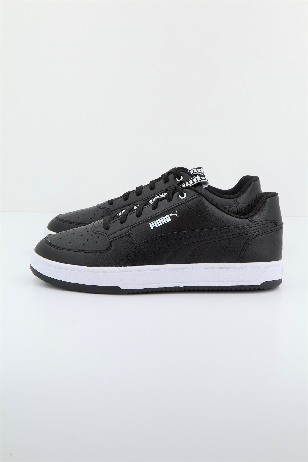 PUMA CAVEN . LOGOB en color BLACK  (2)
