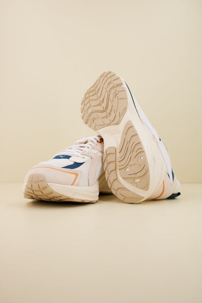PUMA HYPNOTIC en color WHITE  (4)