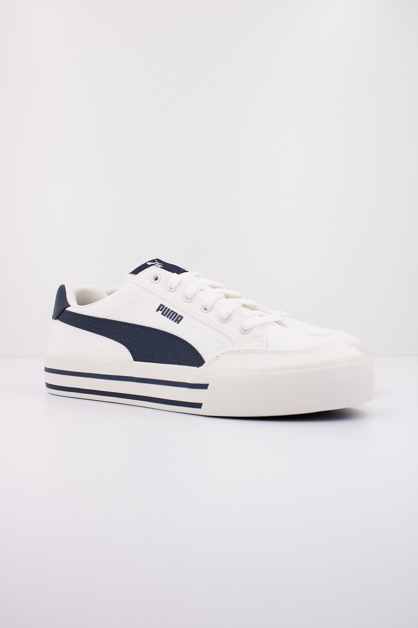 PUMA COURT CLASSIC VULC F en color WHITE  (2)