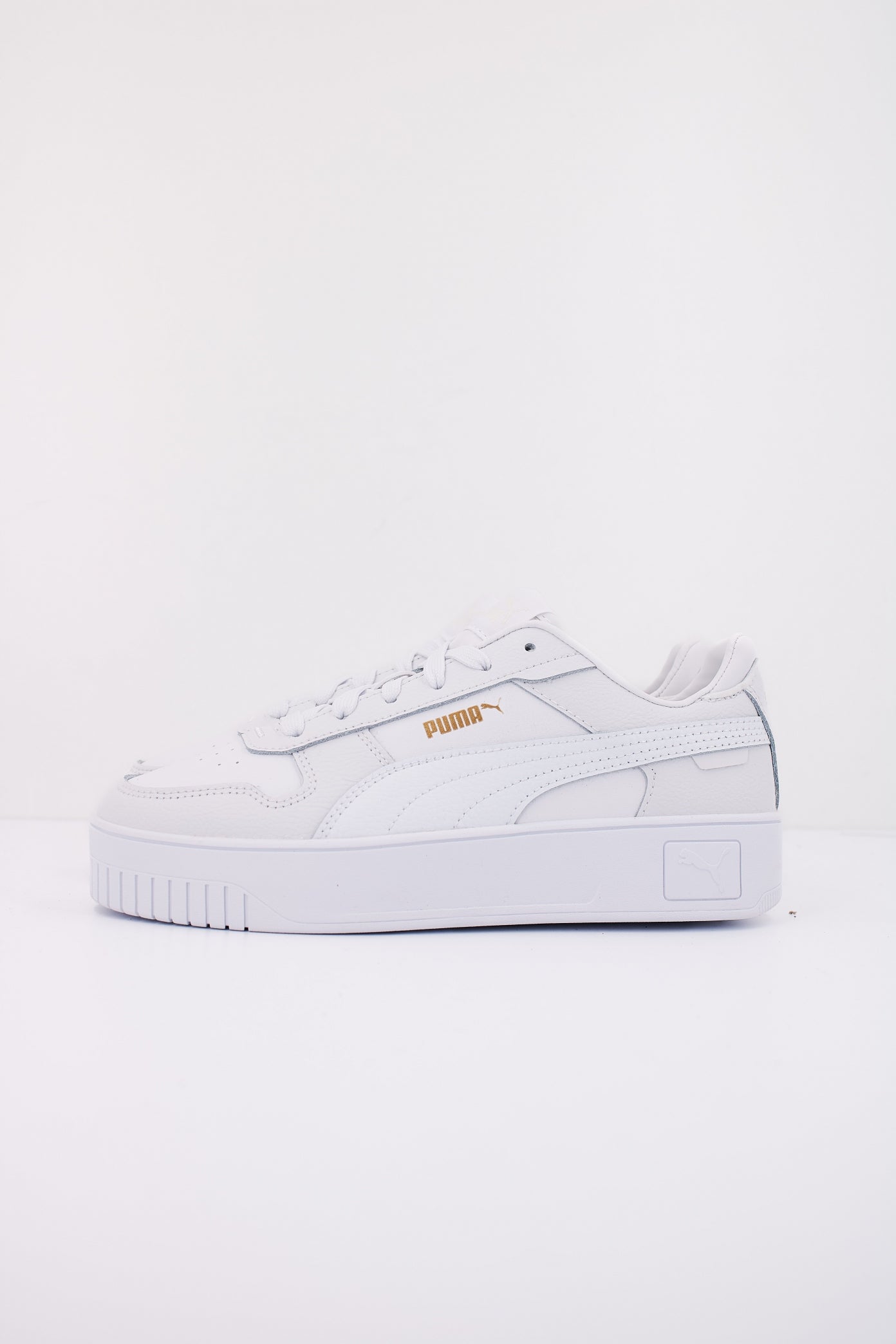 PUMA CARINA STREET JR en color WHITE  (1)